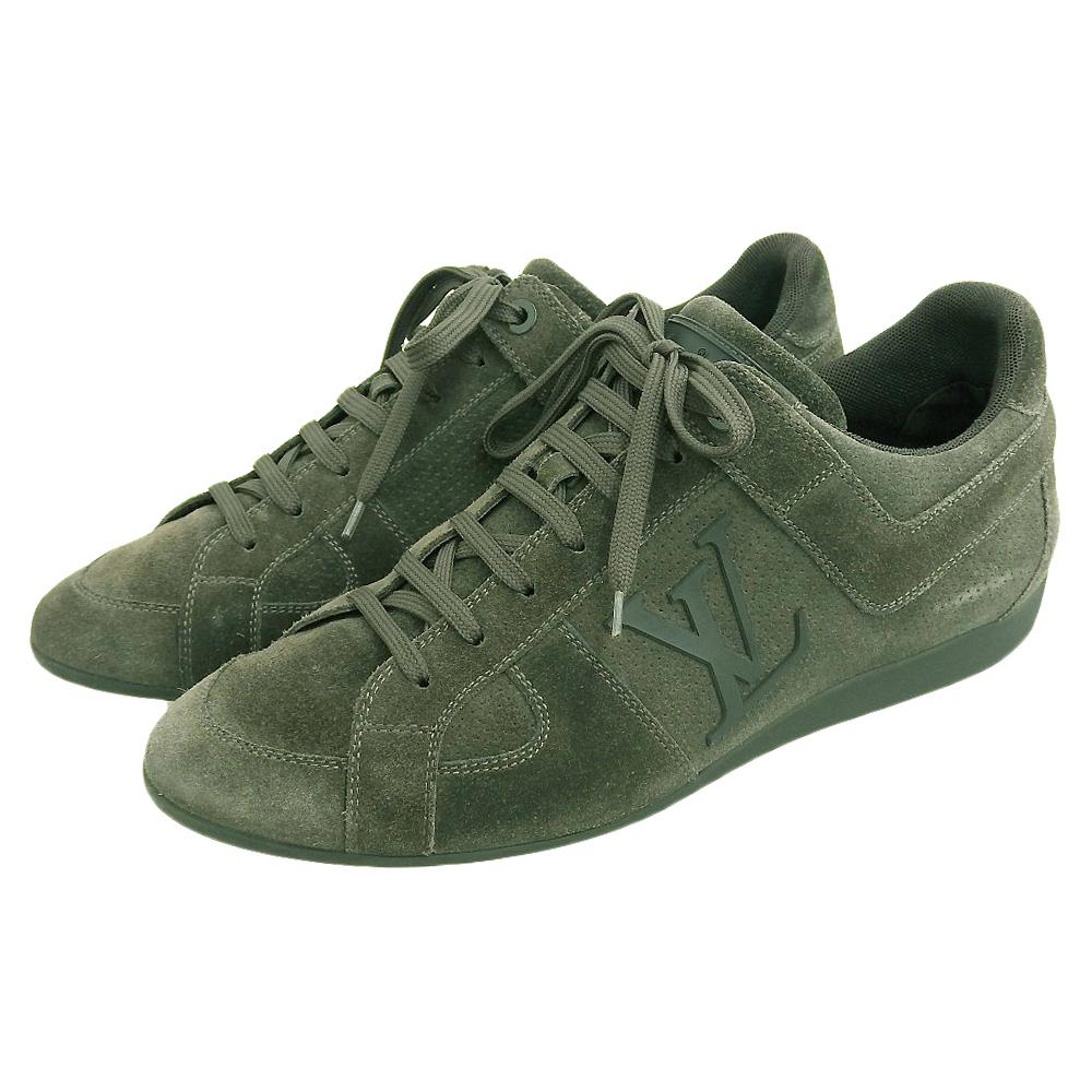 Louis Vuitton LV Logo Suede Low-Top Sneakers, Men's, Khaki Gray, Size 7, GO0142 Shoes 7 Khaki grayUsed