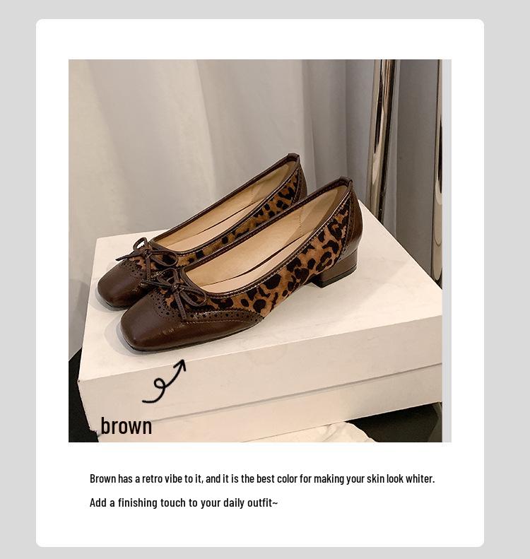 2025 Jarní Mary Janes s plochým podpatkem a mašlí ve stylu kravské kůže - Boty s nízkým podpatkem inspirované Francií