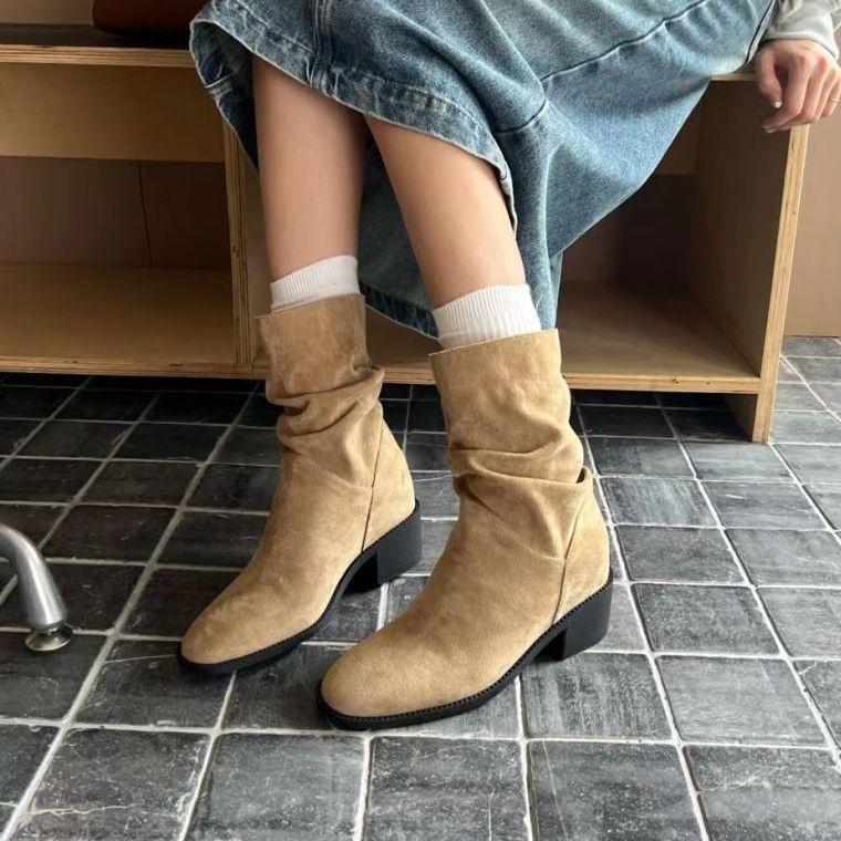 Fashion Temperament Retro Suede Square Head Thick Heel Piled Boots Women's 2025 Autumn and Winter New Height-increasing and Thin Versatile Short Boots