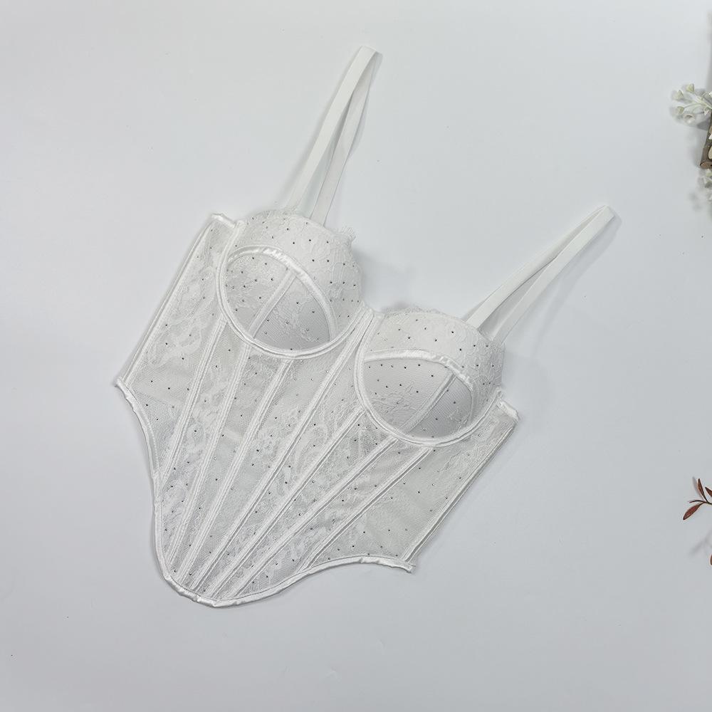 Corsés, ropa de mujer moderna y elegante
