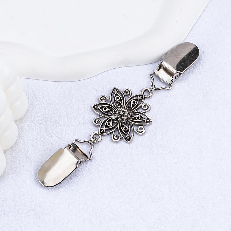 Retro spona na šál: Evropsko-americká brož na svetr a šátek s diamantovým akcentem - Slitinový doplněk proti odhalení