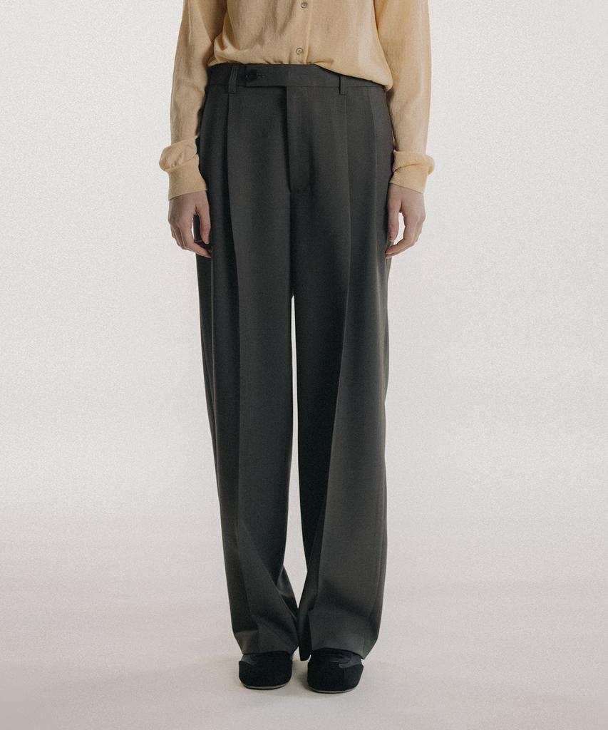 Beullaengkeulumumeon Chilling Pants_Moss Brown