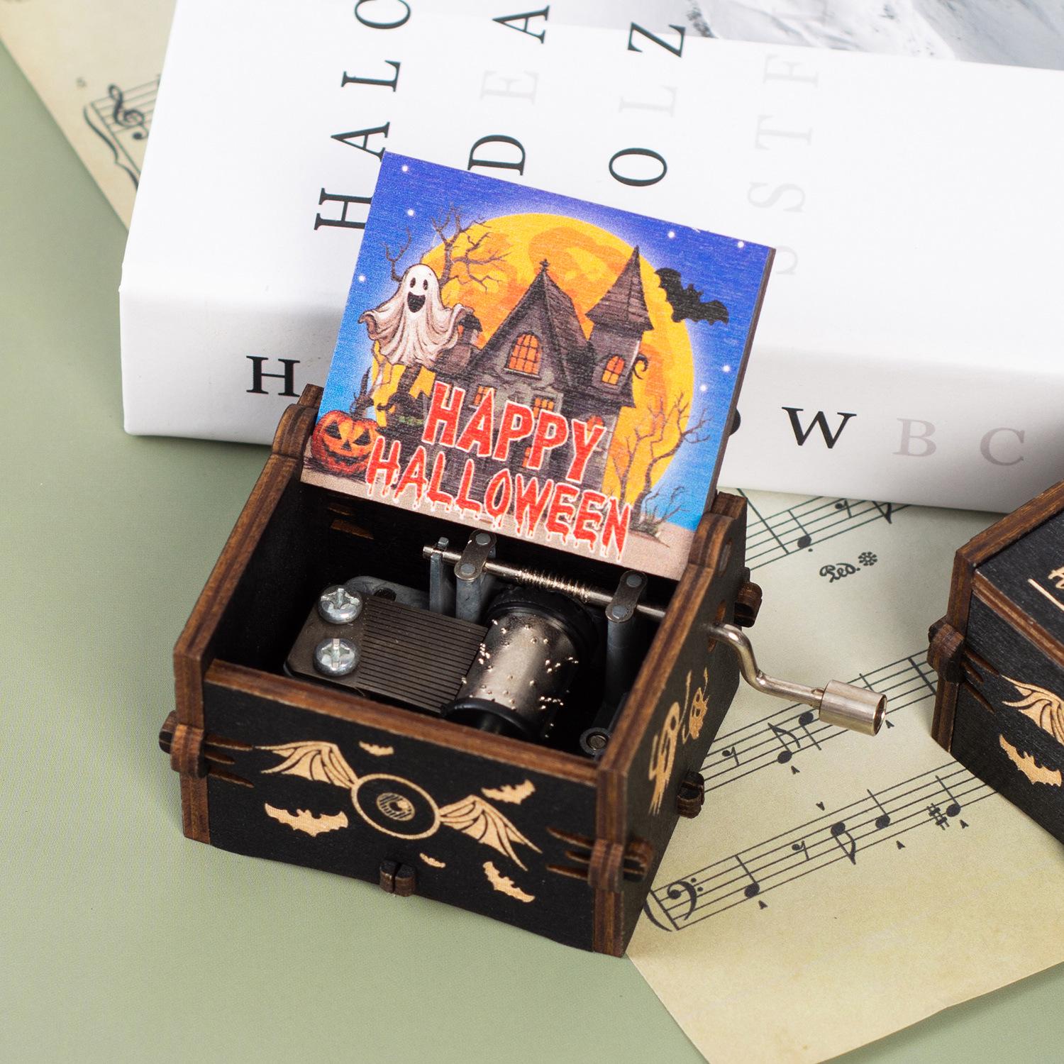

Хэллоуинская деревянная музыкальная шкатулка с ручным приводом - Ночь ужаса Восьмитональное украшение