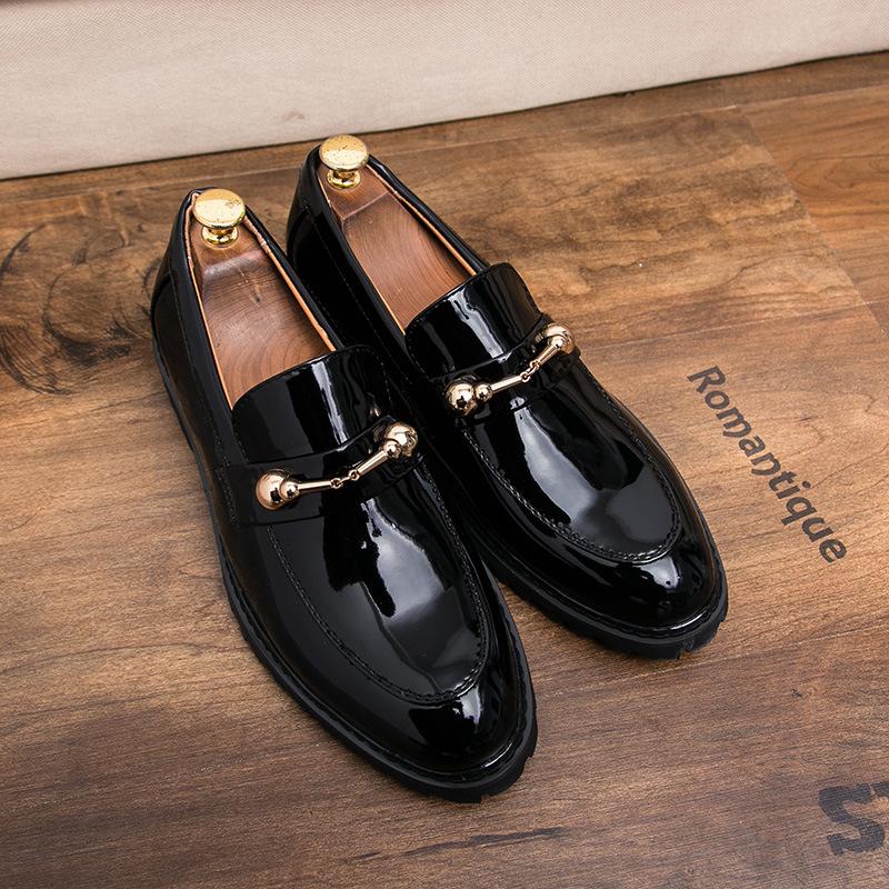 

Лакированные лоферы Мужские повседневные Однопедальные Зеркальные Ленивые Глянцевые Подростковые Британский Стилист Корейская Версия Кожаная Обувь 44