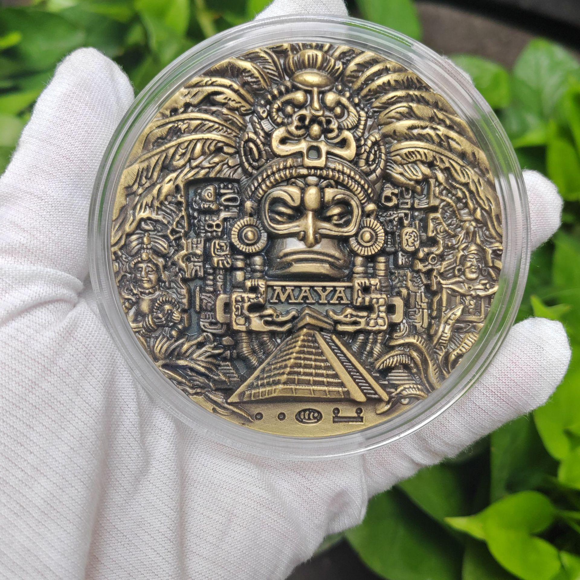 Souvenir Coin Maya 3D Commemorative Coins Collection of American Large Relief Coins светло-серый