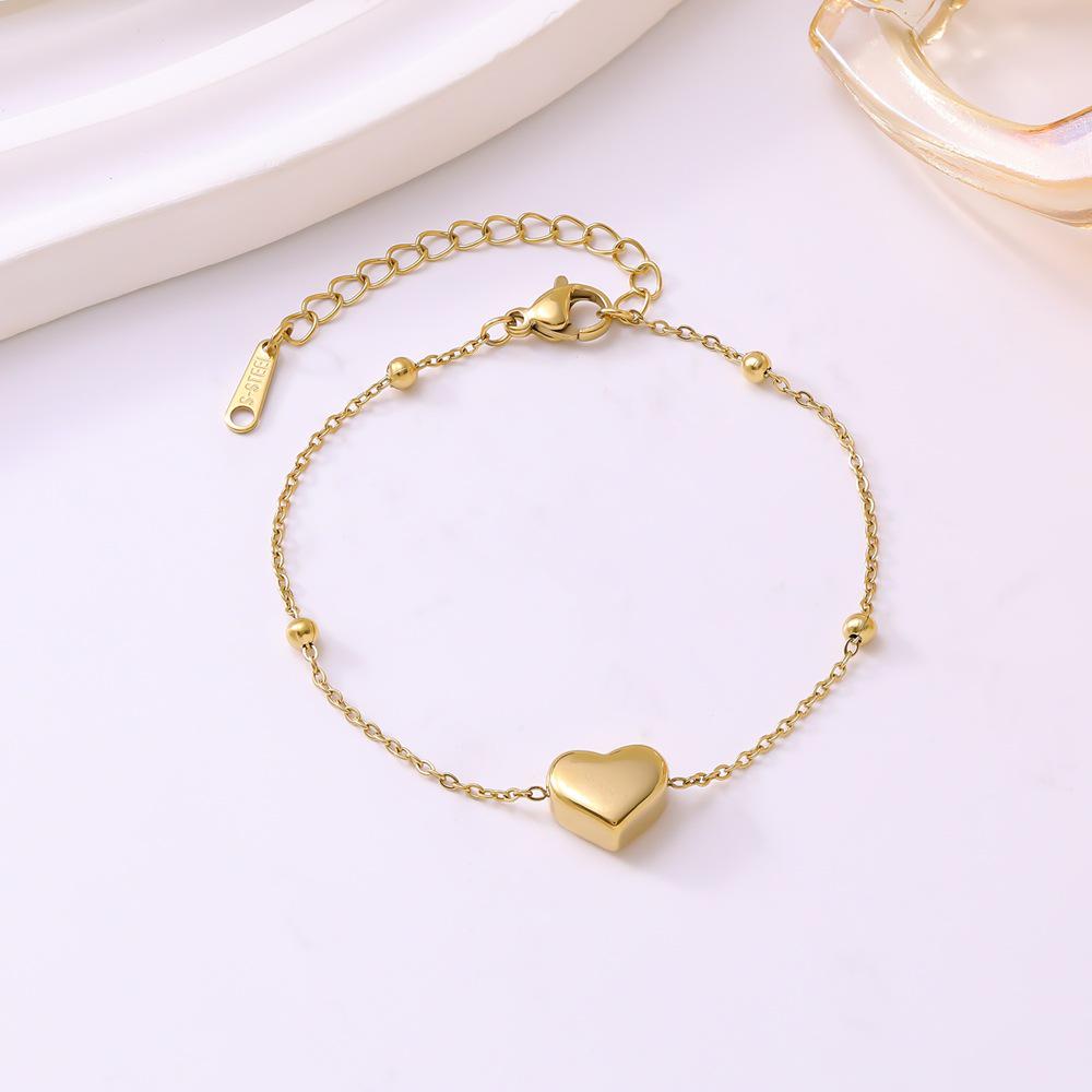18K Gold Titanium Steel Necklace and Bracelet Set for Women - Niche Design Clavicle Chain Accessories