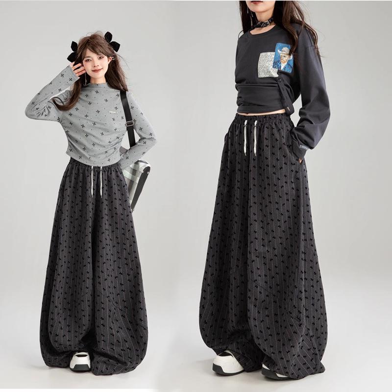 

2025 Autumn/Winter Maternity Wide-Leg Elastic High-Waist Banana Pants: Loose Floor-Length Casual Style XL