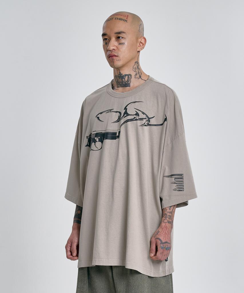 AJOBYAJO [Pba] Gun Shot T-Shirt [Beige]