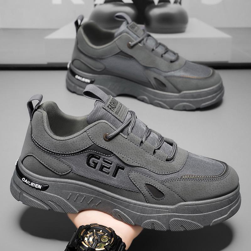Autumn Men's Breathable Work Shoes: Trendy Thick-Soled Casual Sneakers