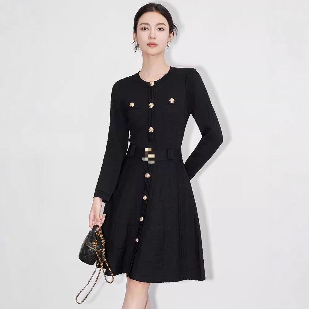 Zhao Lusi Inspired Black Knit Dress - 2025 Round Neck Long Sleeve Autumn Style