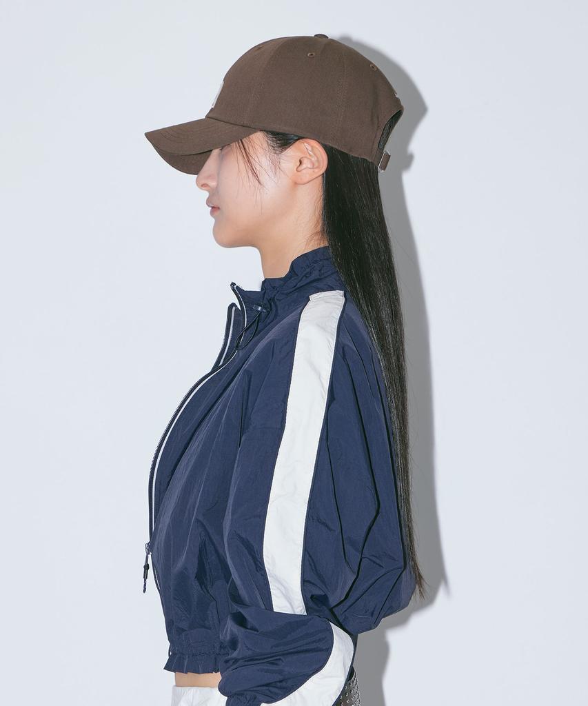 Haebeueoweil H Lace Applique Cap (Br)