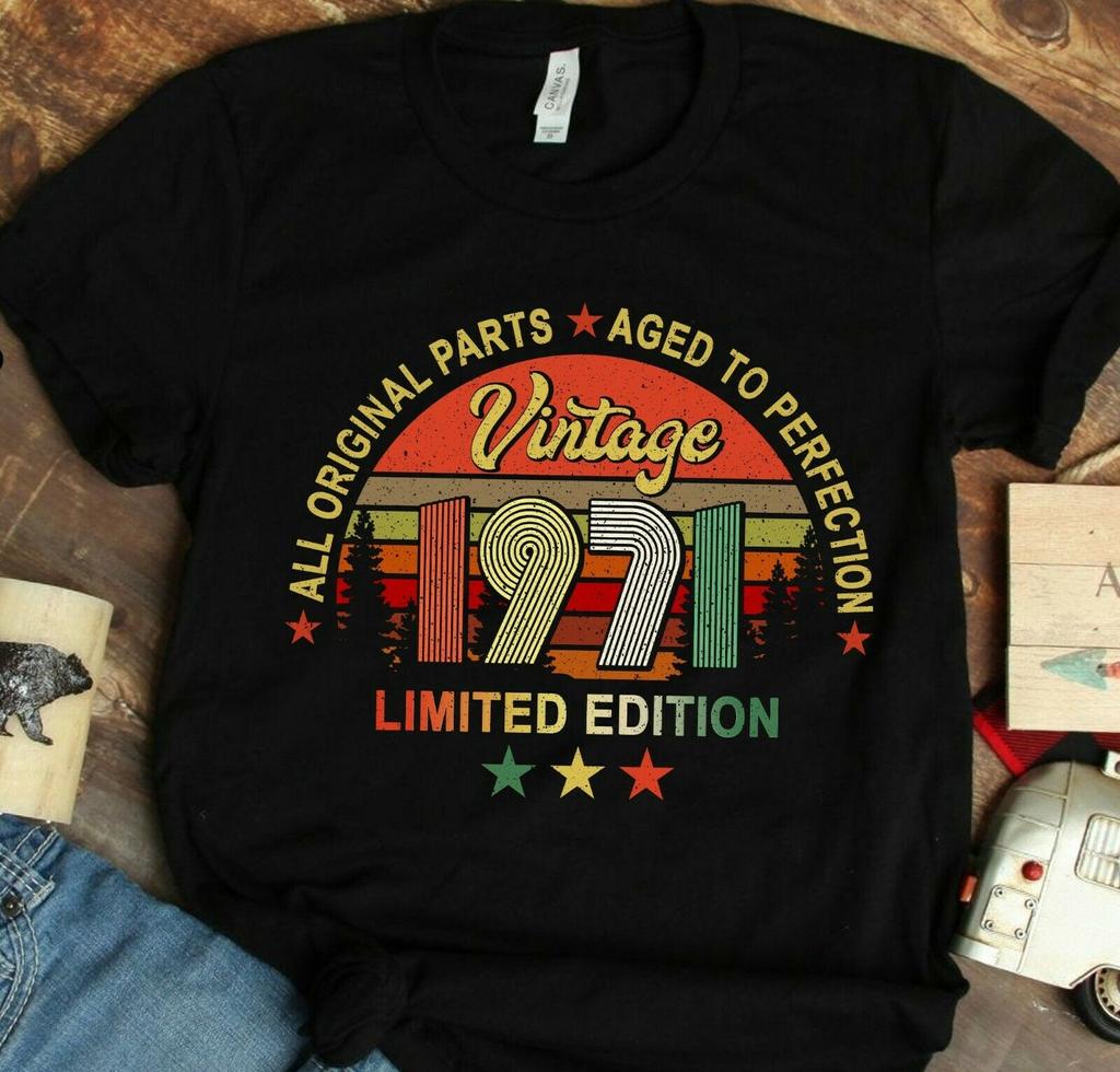 Buy Loose Black Men Men Vintage 1971 