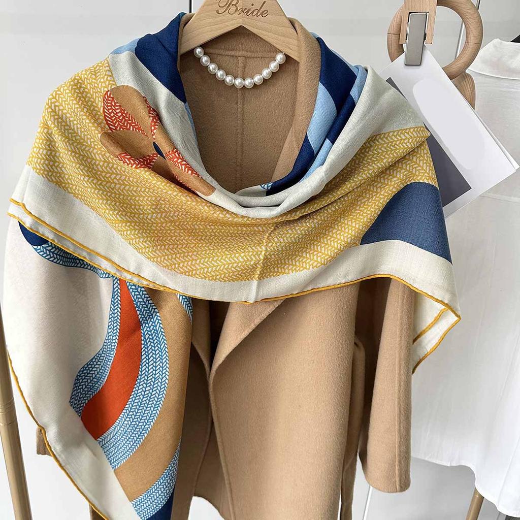 130*130cm 30% Silk +70% Wool Scarf Retro Vintage Luxurious Soft Shawl Large Warm Winter Wrap for Women