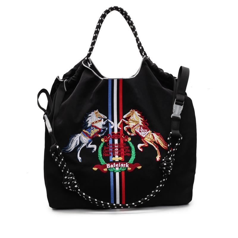 Women's Embroidered Women's Bag Shoulder Bag Nylon Bag Waterproof Tote Bag Canvas Bag Portable Messenger Bag