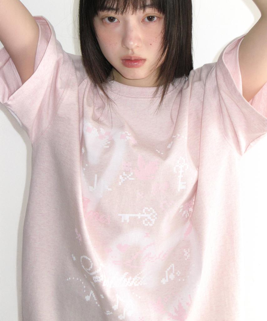 AMES-WORLDWIDE Heart Pixel Art Tee Pink