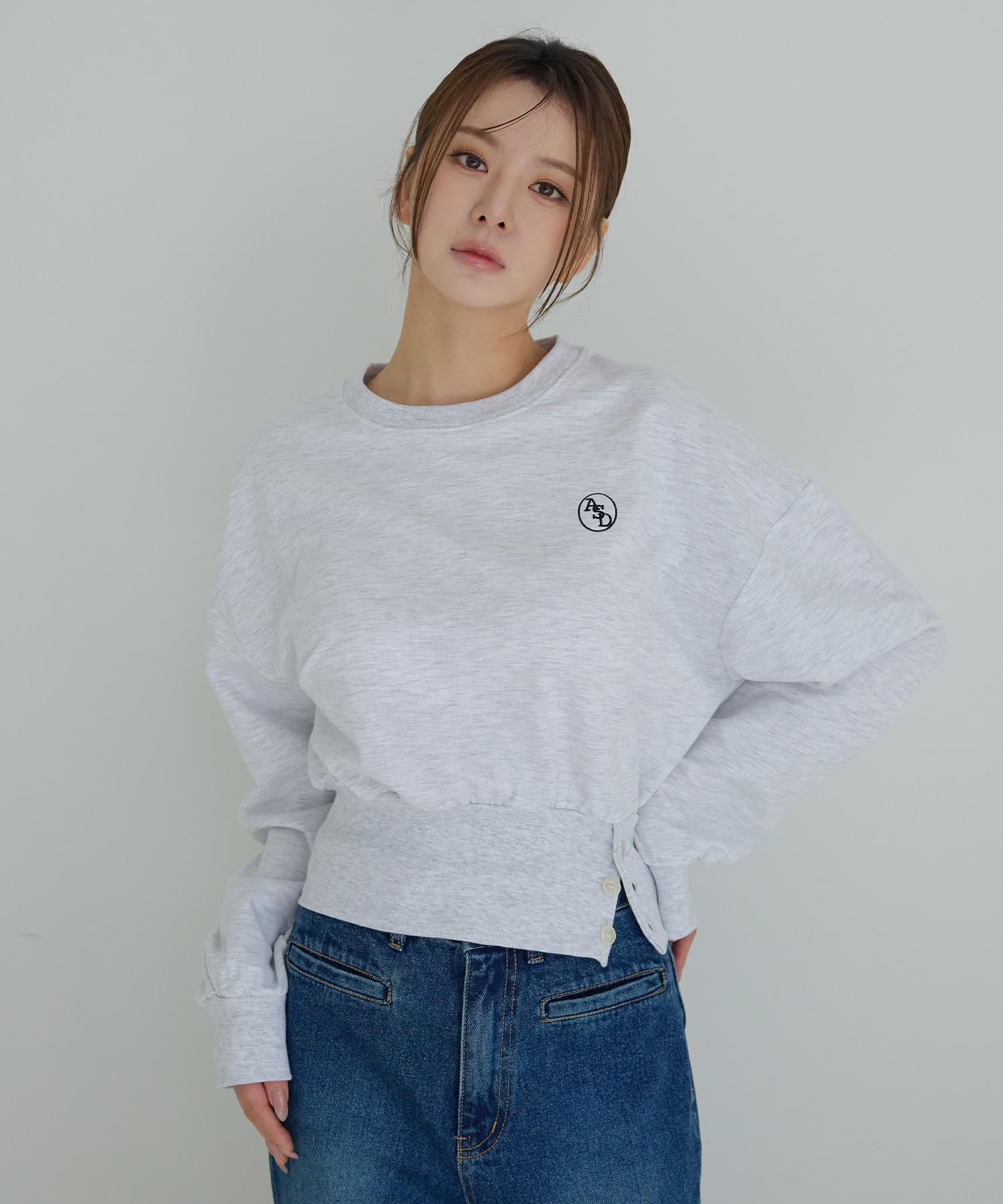 Awesome Studio Button Detail Cropped Sweatshirt White/Gray White Gray/Free