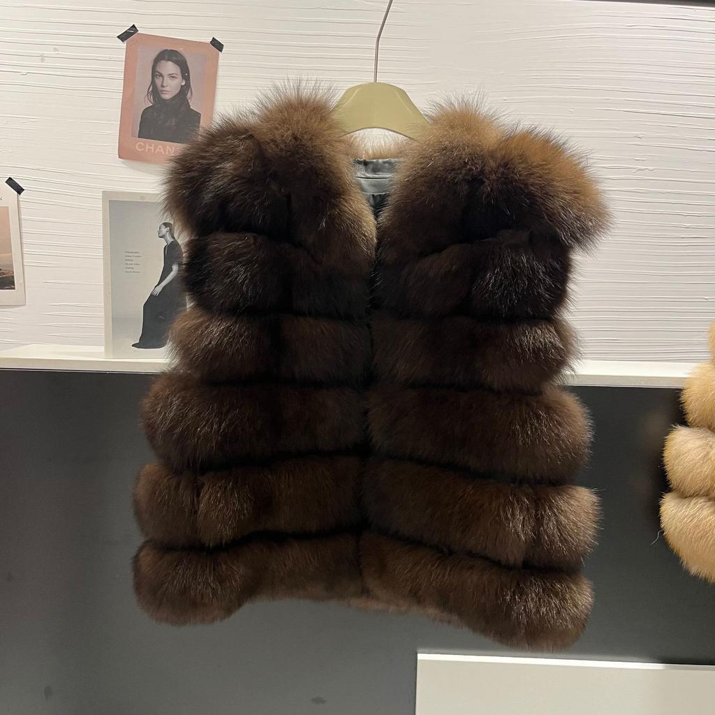 Haining autumn and winter new fashion Korean version of the whole leather six-section fox hair horizontal strip fur vest jacket women
