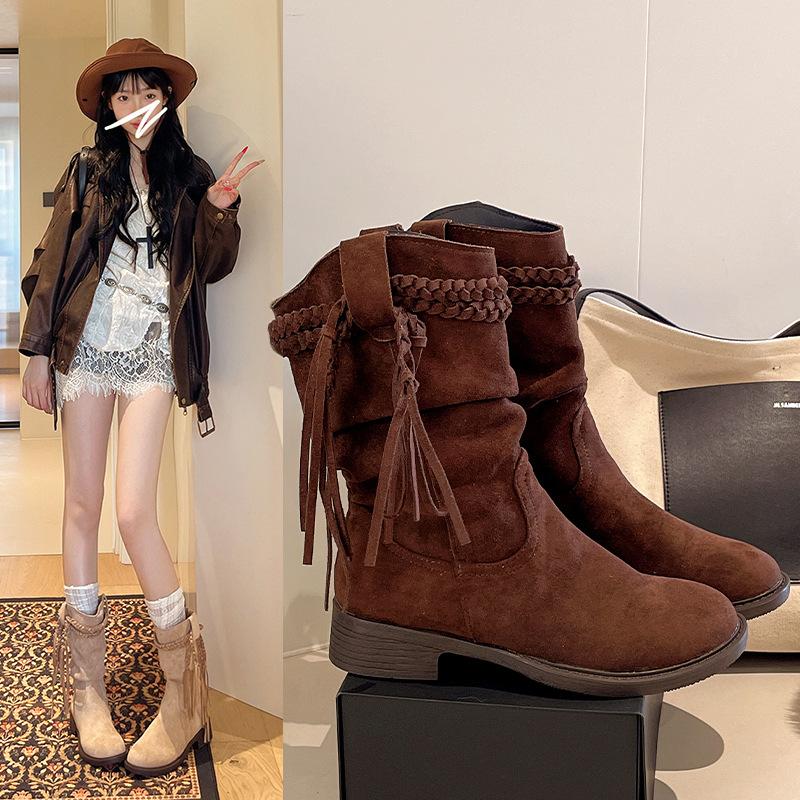 Retro Style Square Head Suede Fringed Strap Thick Heel Medium Boots Women's Autumn 2025 New Sleeve Versatile Fringed Boots