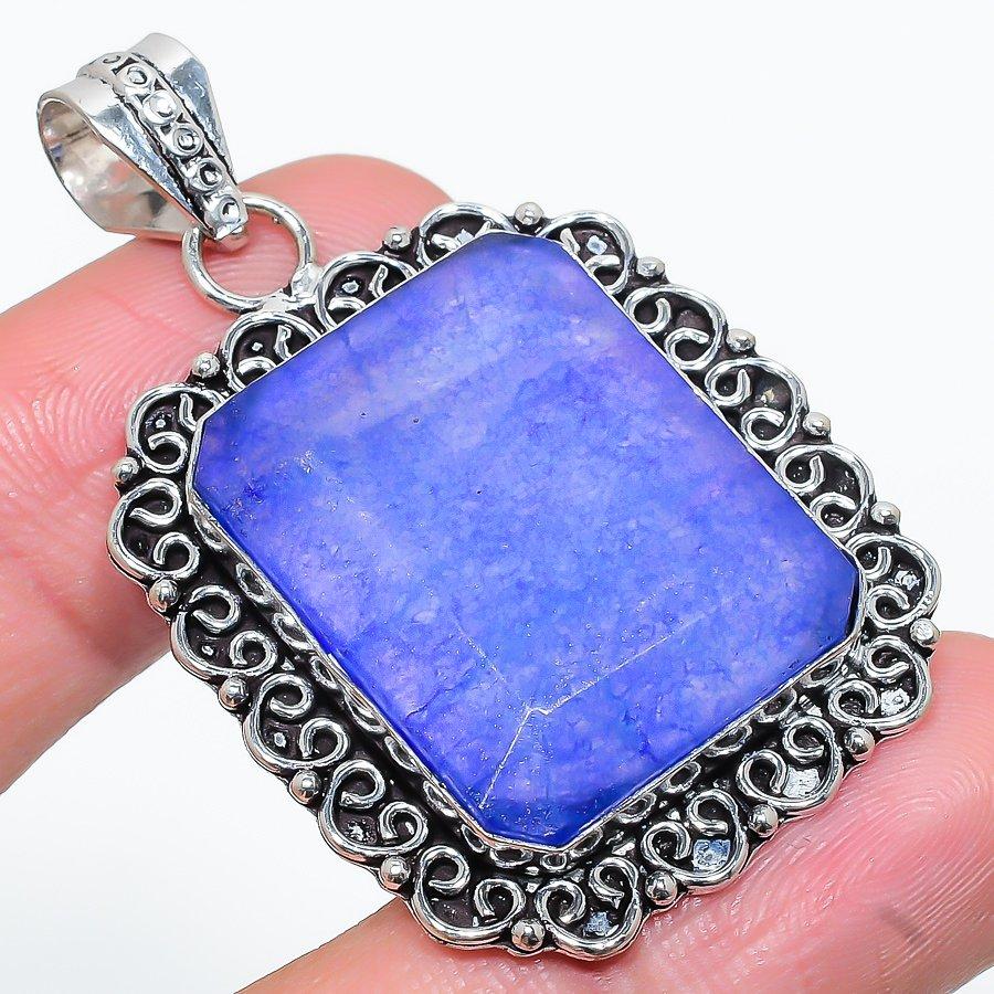 

Sapphire(Simulated) Gemstone Handmade Ethnic Jewelry Pendant 2.05 VR-1953
