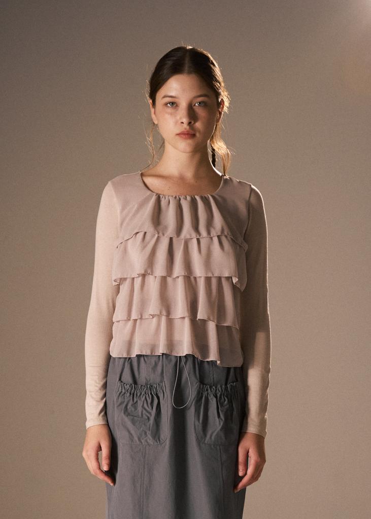 Pibeuseupibeuseu Tiered Ruffle Long Sleeve Top / Beige