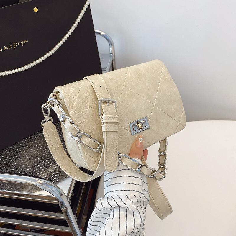 Rhombus chain shoulder commuter bag women's summer new high-end messenger small square bag