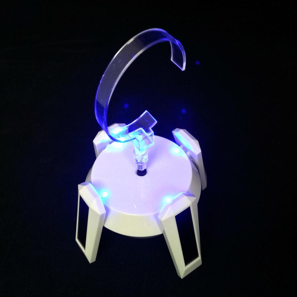 Solar-Powered Automatic Watch Winder and Rotating Display Stand