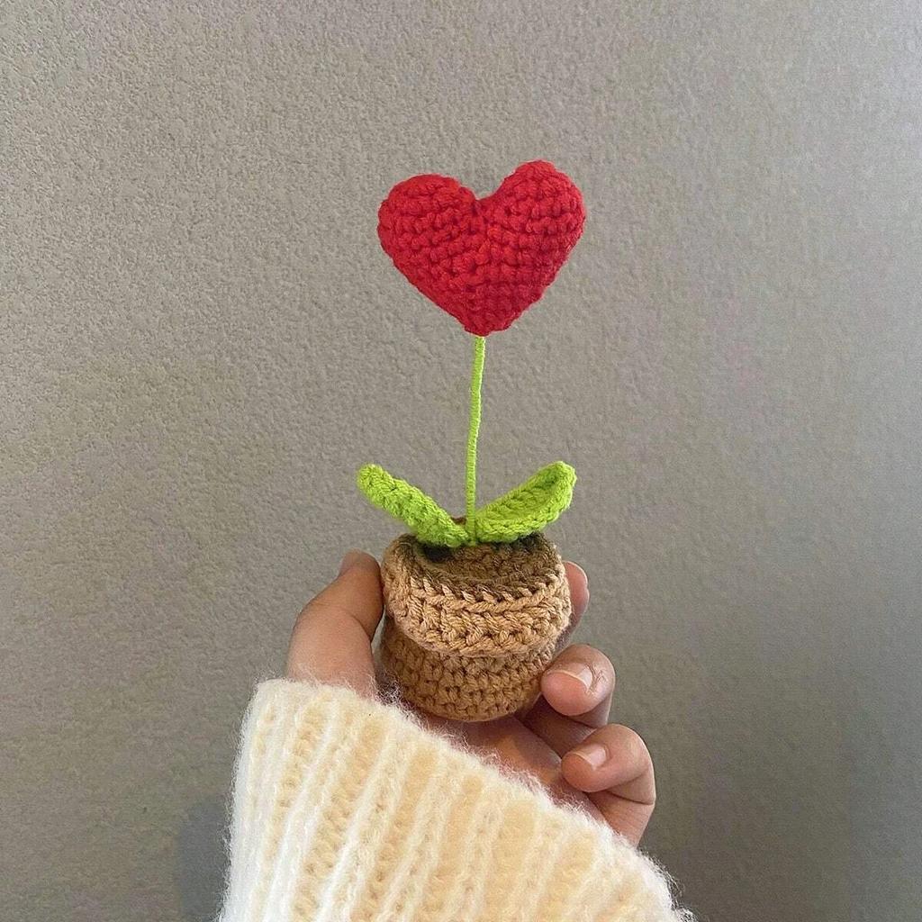 1-5pc Handmade Knitted Flower Pot Red Heart-Shaped Knit Imitation Potted Creative Gift Ornament Desktop Home Decor Xmas Gift