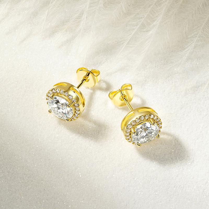 Sparkling Wedding Daily Jewelry Classic Elegant Gold Plated Moissanite Earrings Classic Solitaire Halo Stud Earrings for Women