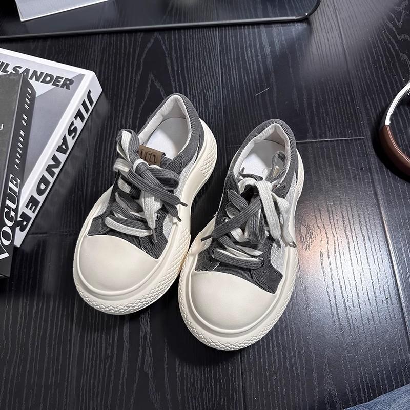 Fashion Large Size Autumn Winter New Women's Shoes Leather Light Platform White Shoes Spring Breathable Sports Ladies Flat Casual Shoes