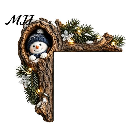 Charming Animal Door Topper Chipmunk Tree Hollow Topper, Squirrel Owl Wooden Frame Sign, Whimsical Handcrafted Wood Art Animals Corner Ornament,