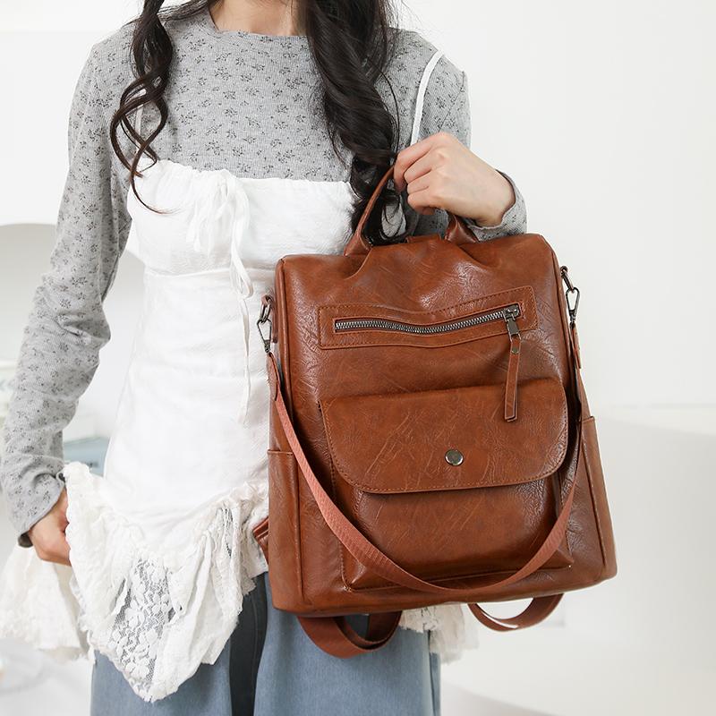 Large Capacity Travel Bag Women's Soft Leather Backpack Retro Commuter Backpack