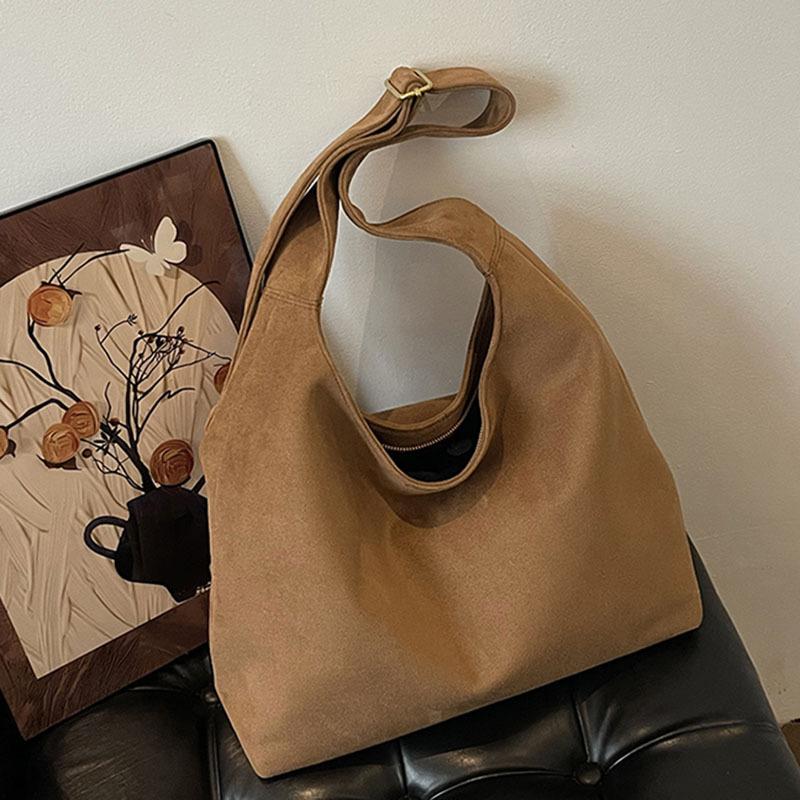 Suede bag women's large-capacity new autumn and winter versatile shoulder messenger bag commuter tote bag