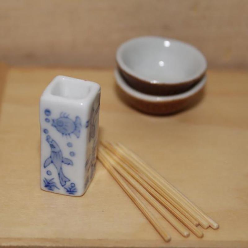 1/12 Miniature Dollhouse Chinese Chopsticks Tube Tableware Set Kitchen Toy
