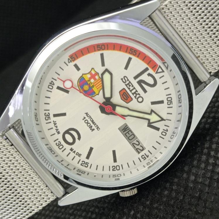 

REFURBISHED VINTAGE SEIKO 5 AUTO 7009A JAPAN MENS SILVER WATCH 610b-a318043-2 SKU610b-a318043
