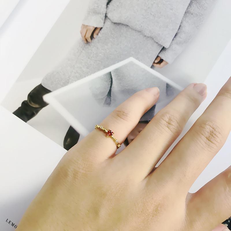 Three Claw Love Simple Ring, A Niche Light Luxury Elegant Ring With A Versatile Design For Women'S Jewelry