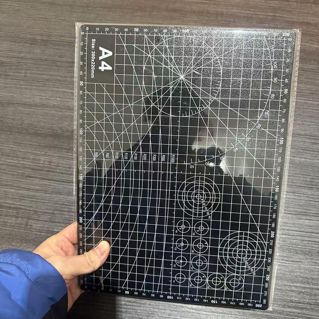 Umweltfreundliche A4 Schneidematte 2,3 mm - Handgefertigte Kunst- und Gravurplatte, verschiedene Stile verfügbar