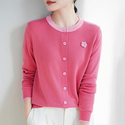 Damen Strickjacke aus Merinowolle mit Farbblock in Rosatönen - Langärmlig, dünnes 3D-Design