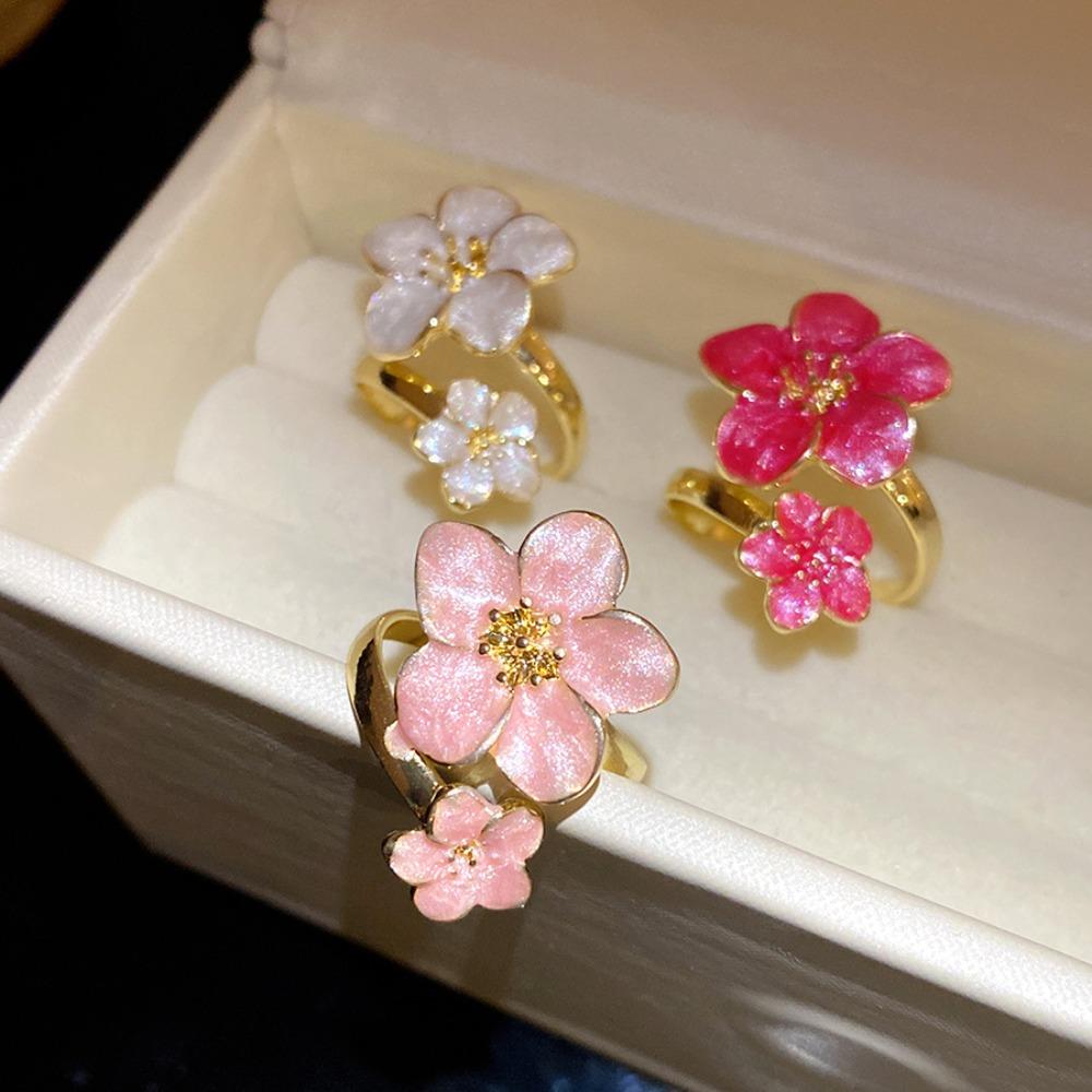 Metal Women Peach Blossom Ring Adjustable Open Jewelry Ring Flower-shaped Ring Birthday Gift