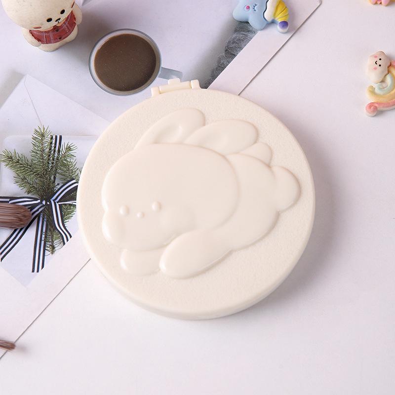 Creative Jade Rabbit Compact Makeup Mirror and Comb Set - Portable, Folding, All-in-One. бежевый
