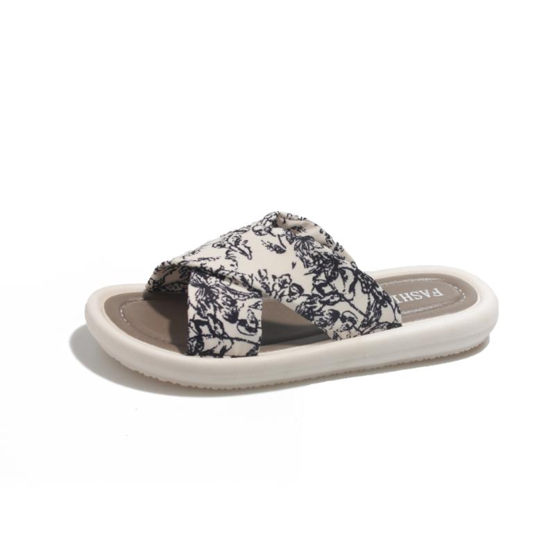Fashion Chinese Style Flat-Bottomed Womens Slippers Summer Wear 2025 New High-End Cross With Beach Sandals For Women Zapatillas de mujer