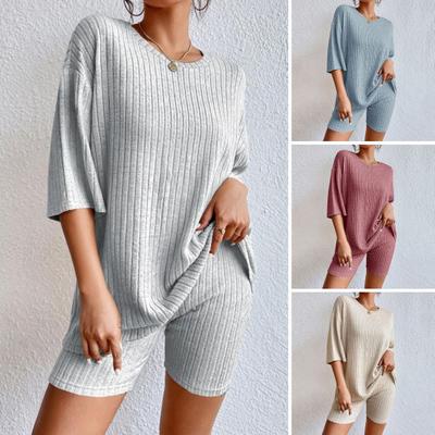 2 adet/takım kadın tişört şort takımı düz renk yuvarlak boyun gevşek yarım kollu yüksek elastik bel yumuşak nefes alabilen ev tekstili spor üst şort takım elbise