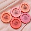 Blush viso 3CE, pigmenti traslucidi leggeri, texture liscia come la seta, facilmente sfumabile, colorito dall'aspetto naturale.