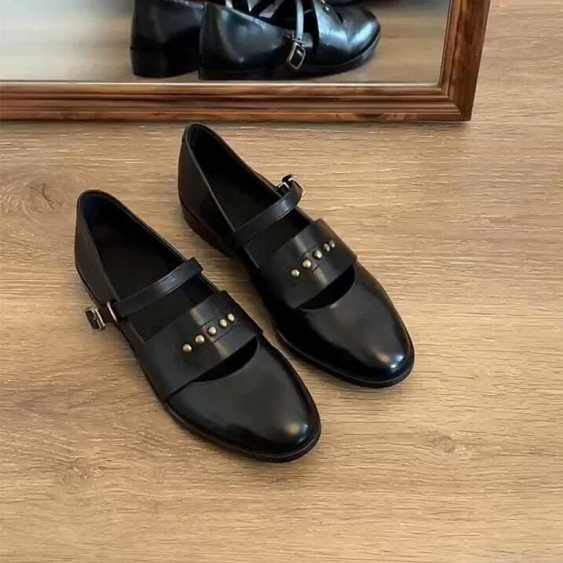Leather British Style Rivets Hollow Small Leather Shoes Loafers Women's 2025 Spring Thick Heel with Mary Jane Single Shoes