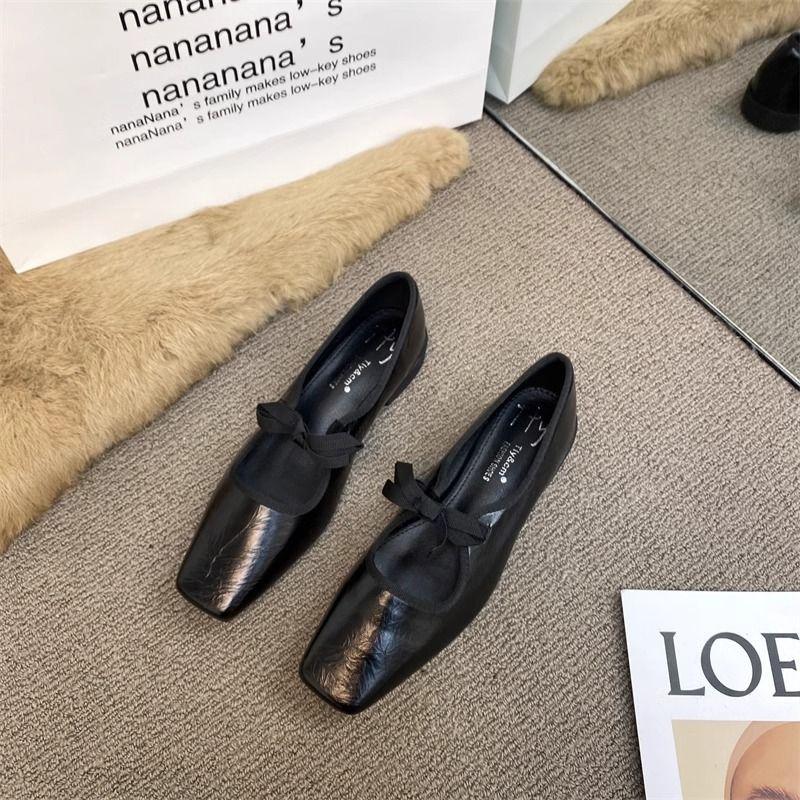 

French niche bow ballet shoes women s 2025 color matching versatile square head light mouth low heel Mary Jane single shoes 40 чёрный