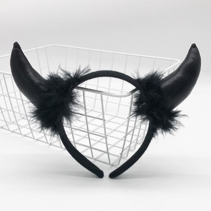 Zodiac Animal Horn Headband: Cow, Rabbit, Tiger, Dog, Cat, Wolf, Devil. Perfect for Costumes and Performances.