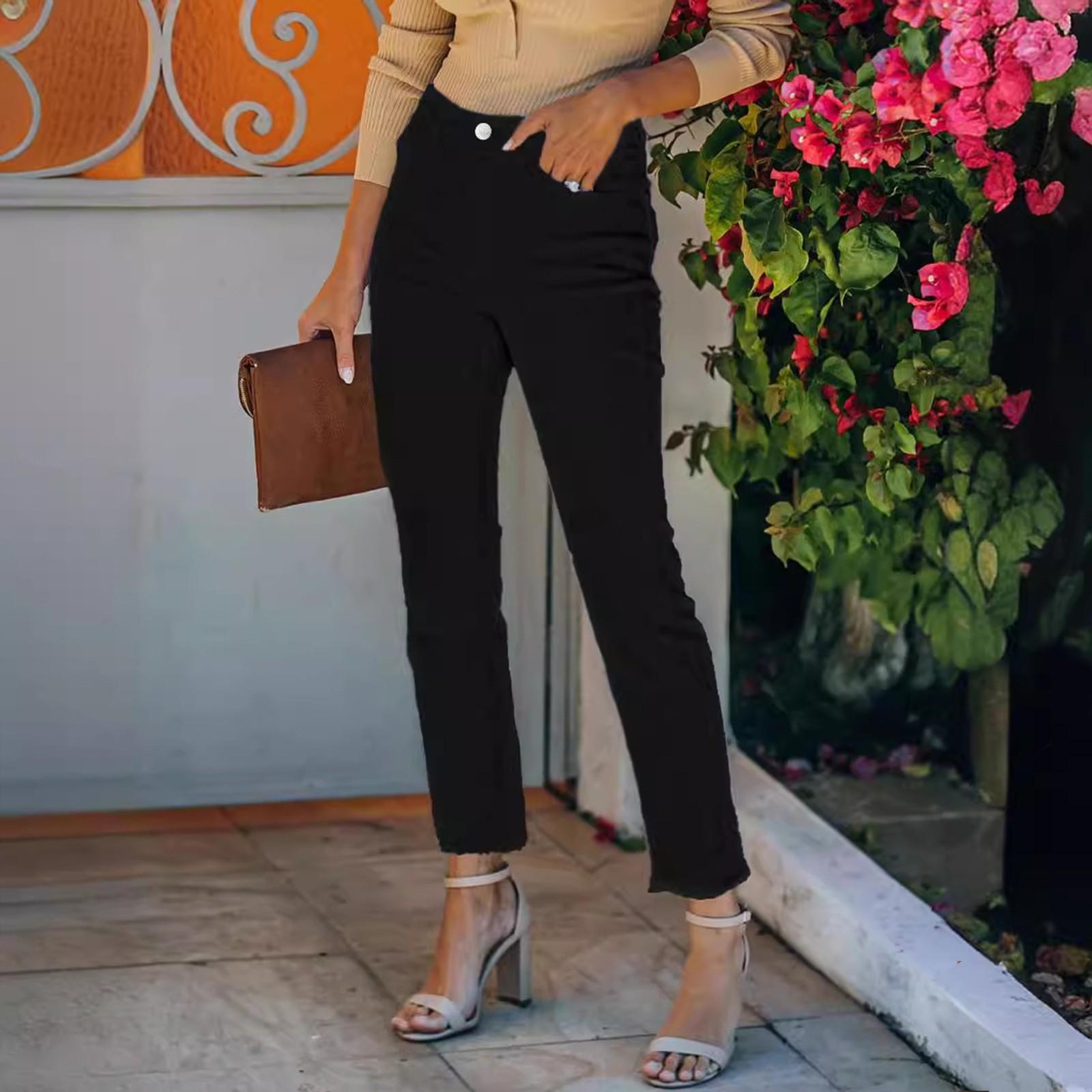 

Женские однотонные повседневные универсальные джинсы средней посадки длиной три четверти с бахромой прямого кроя L чёрный