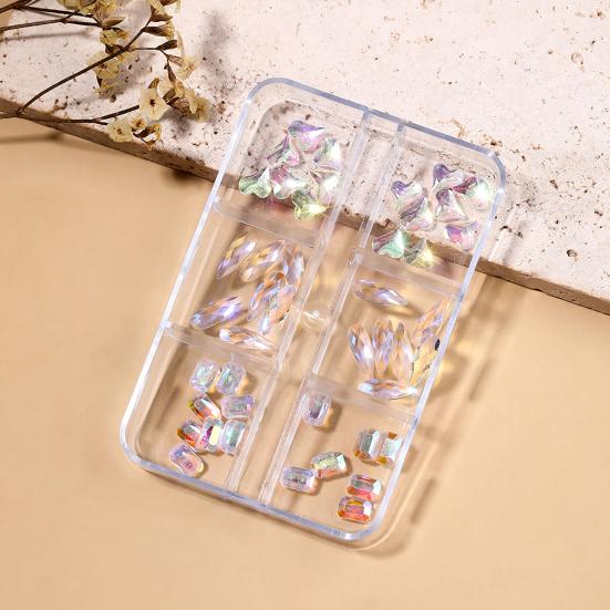 1 Cutie Decorațiuni Unghii Culoare Vividă Exquisit Efect Vizual Strălucitor Formă Mixtă Arată Farmec Plastic