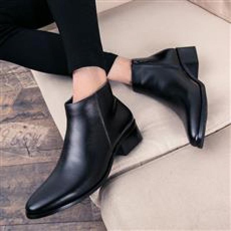 Spring and Autumn British Korean version of men's boots pointed high-top leather shoes fashionable versatile short boots men's Martin boots tre