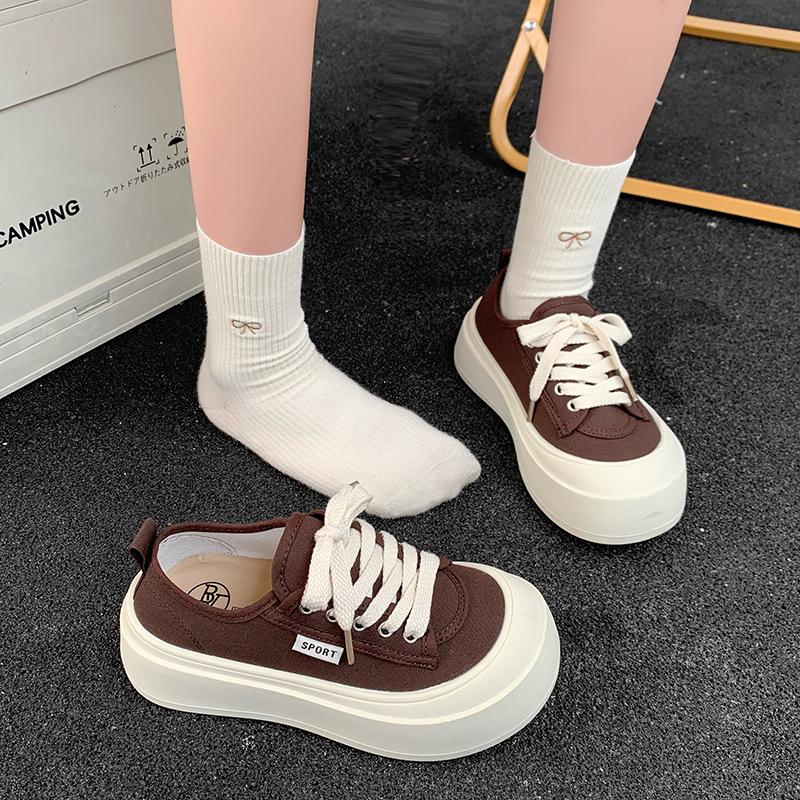 Canvas shoes women's 2025 new summer popular big head shoes thin thick sole heightening sports casual black board shoes