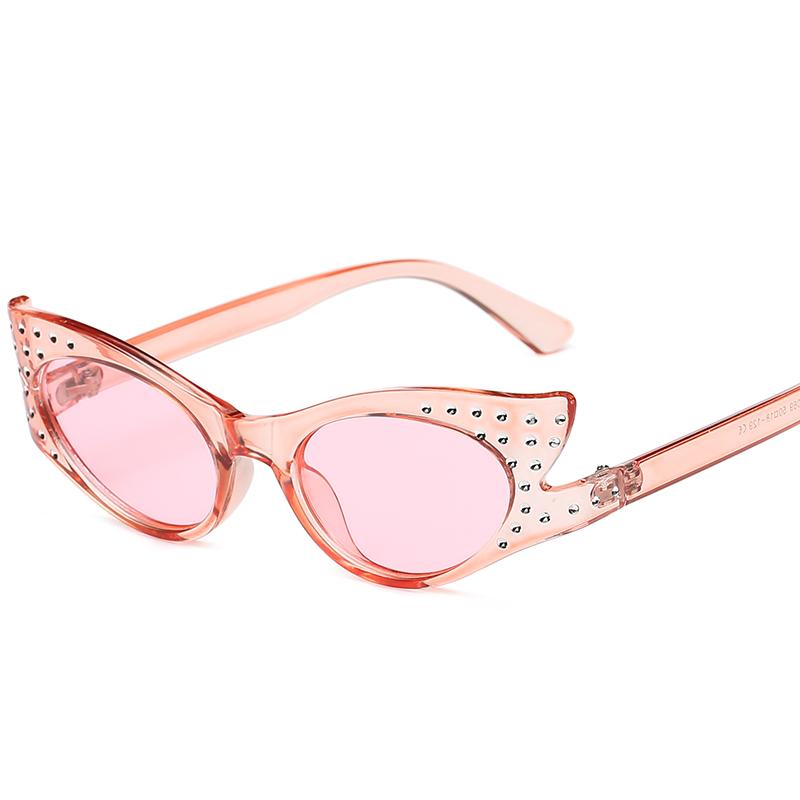 

Internet Celebrity Same Style Cat Eye Sunglasses Unisex, Rivet Decorated Fashionable Hot Girl Style A Must-Have For Styling 5069 розовый